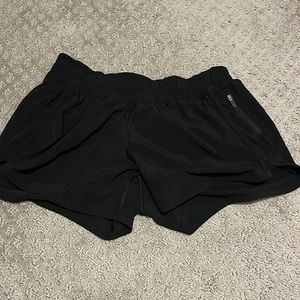Black lulu shorts